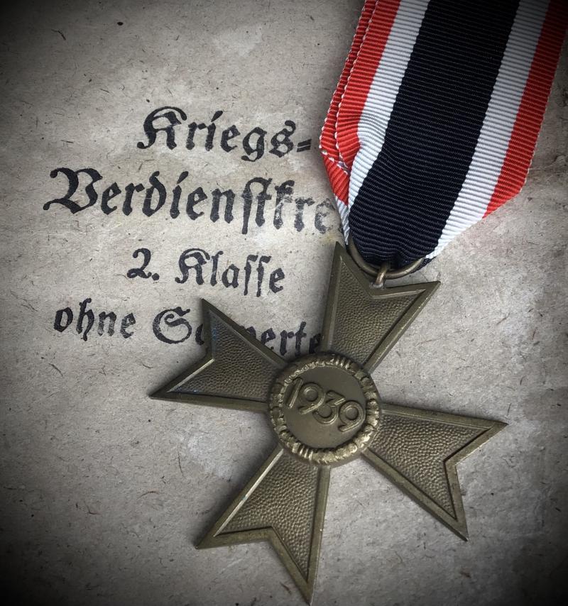 Germany WW2 1939 War Merit Cross 2nd Class Without Swords and Paper Paket of Issue.