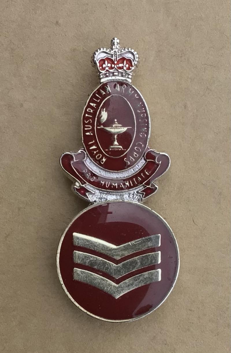 1970's-80's RAANC Women's Rank Badge