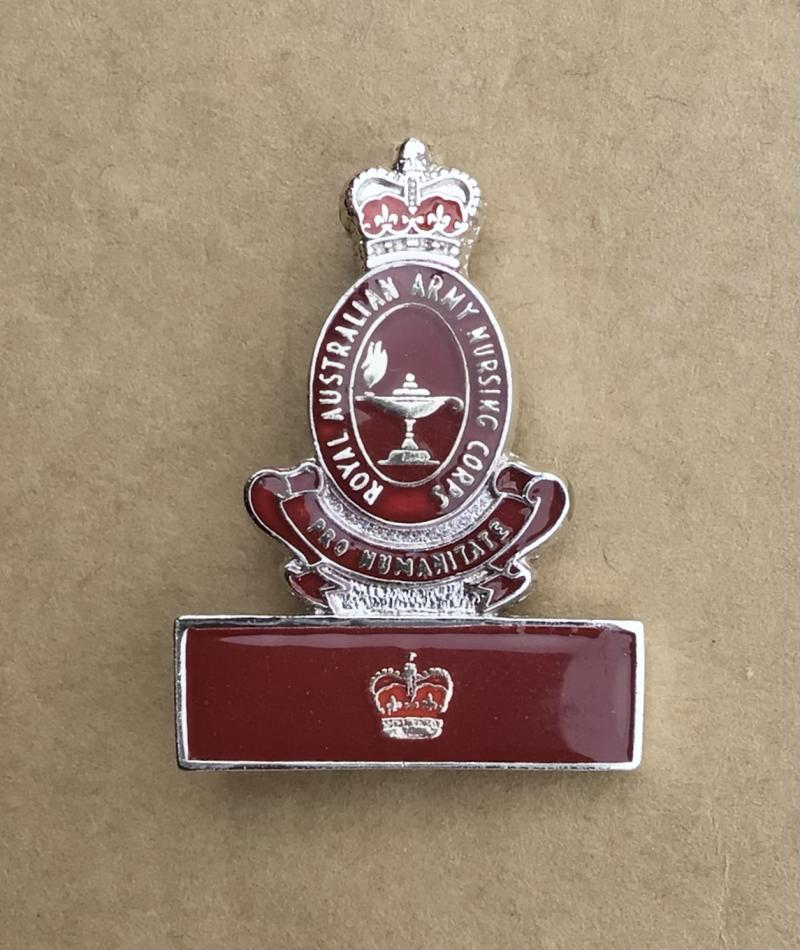 1970's-80's RAANC Women's Rank Badge