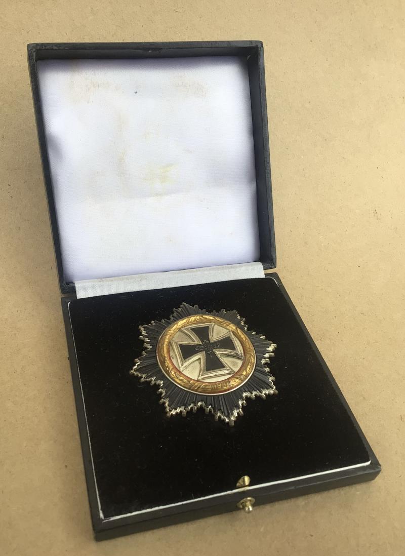German 1957 Cased German Cross in Gold