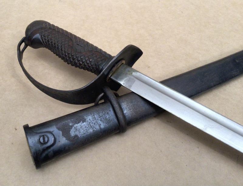 Japanese Type 32 Cavalry Sword