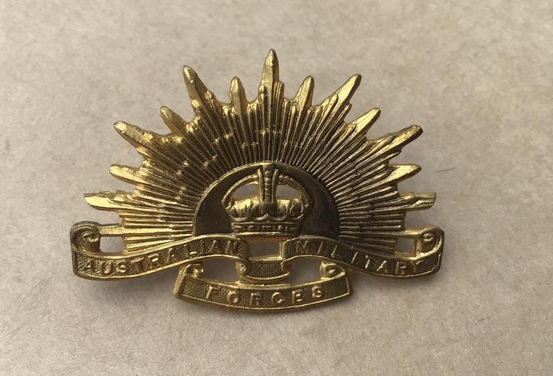 1948-53 General Service Rising Sun Collar Badge.