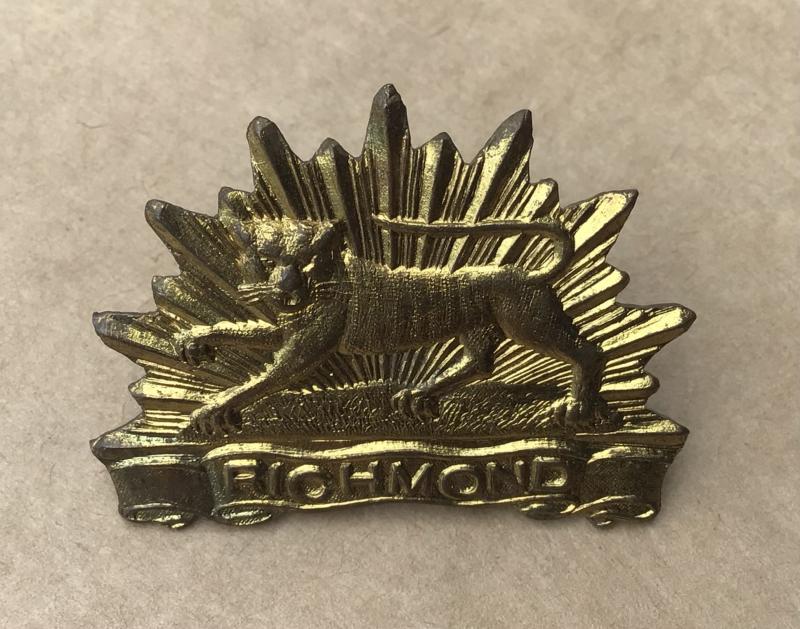 1930-42 22nd Infantry Battalion Collar Badge