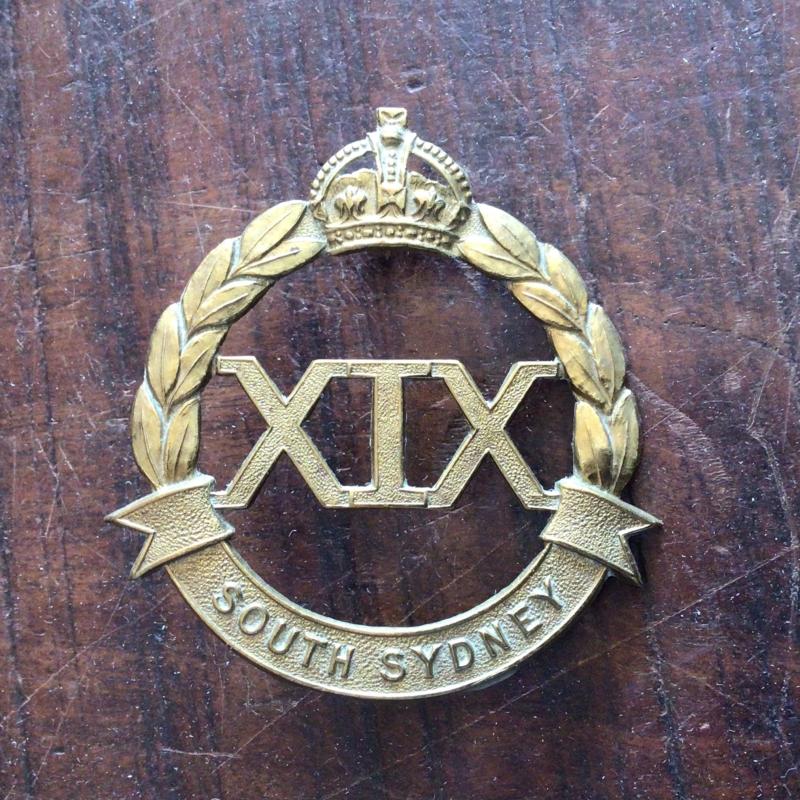 1930-42 19th Infantry Battalion Hat Badge