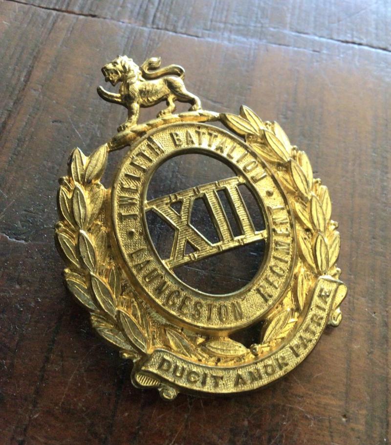 1930-42 12th Infantry Battalion Hat Badge