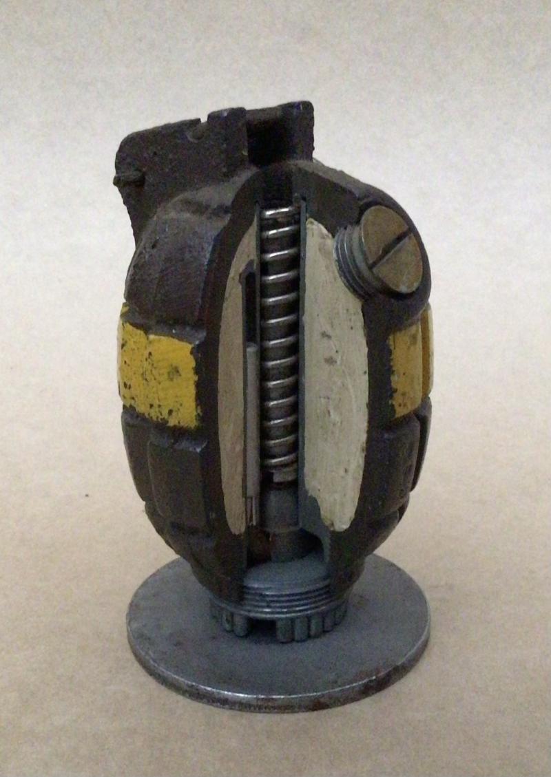 Australia WW2 No.36 Instructional Hand Grenade.