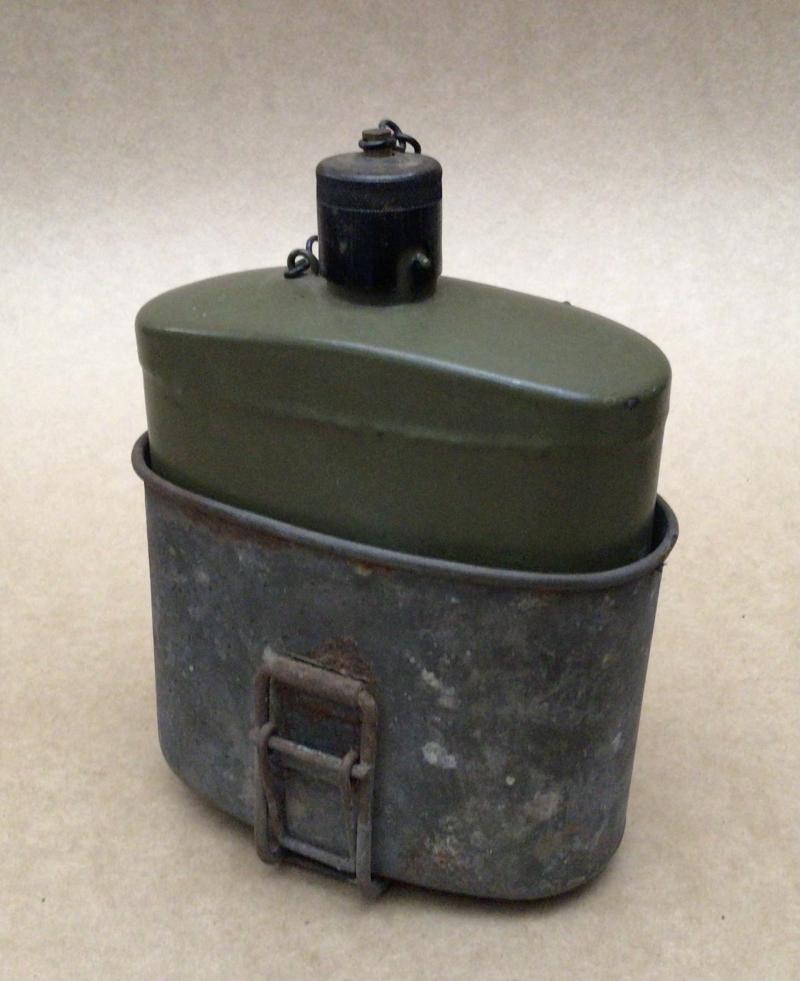 Rare Australian Militia Mess Tin with Matching Water Bottle