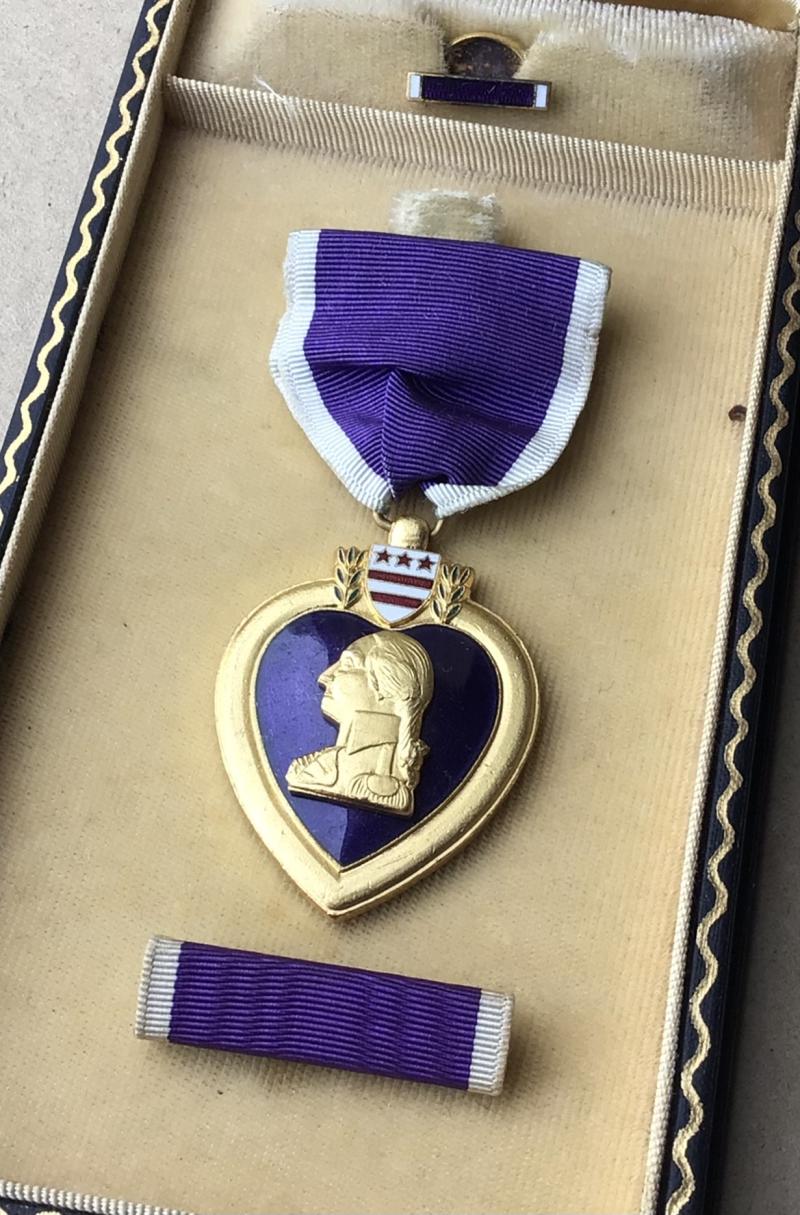 US c.WW2 Purple Heart in case of issue